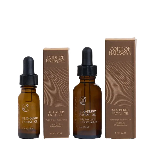 Looking to ditch the makeup in favour of healthy looking glass skin? Glo-Berry Facial Oil gives a glossy radiance to the skin while it supplies nutrient-rich moisture. This lightweight antioxidant oil blend has been formulated to visibly bring out your glow and soothe dry skin. Glo-Berry is a golden, glistening oil blend of Hemp, Watermelon, Bilberry, Red Raspberry, Green Tea, and Bakuchiol that makes all skin tones look beautiful, visibly brightens dull skin, and leaves it feeling silky soft and moisturize
